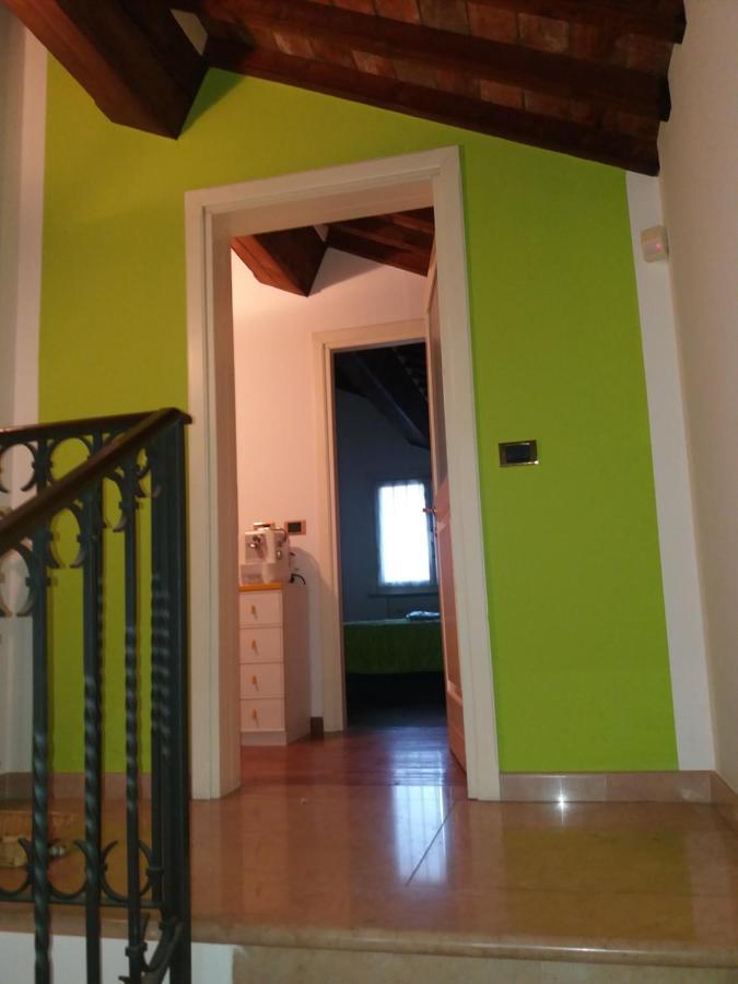R&B Un Mondo A Colori Φεράρα Εξωτερικό φωτογραφία
